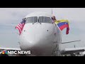 First U.S. flight to Venezuela in 7 years lands in Caracas
