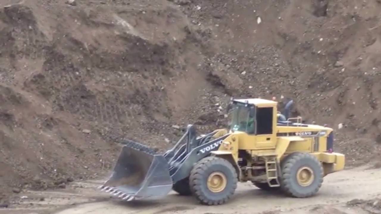 VIVIENDO SOBRE UNA MINA DE ORO Teoponte Bolivia defensa y justicia