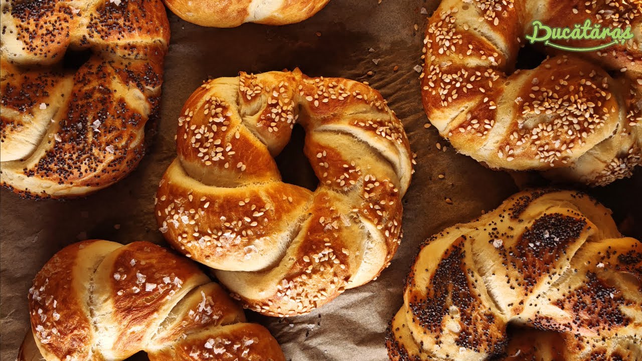 Covrigi de casa, cu coaja crocanta si miez pufos - Reteta simpla de post