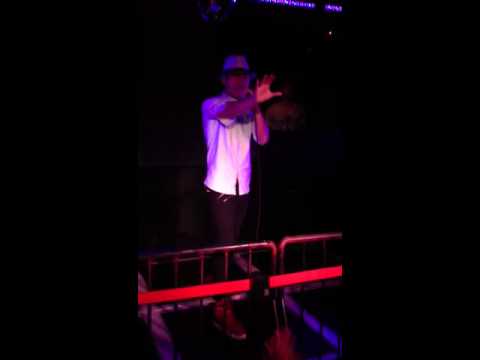 YOSHIFUMI 「笑顔をもう一度」