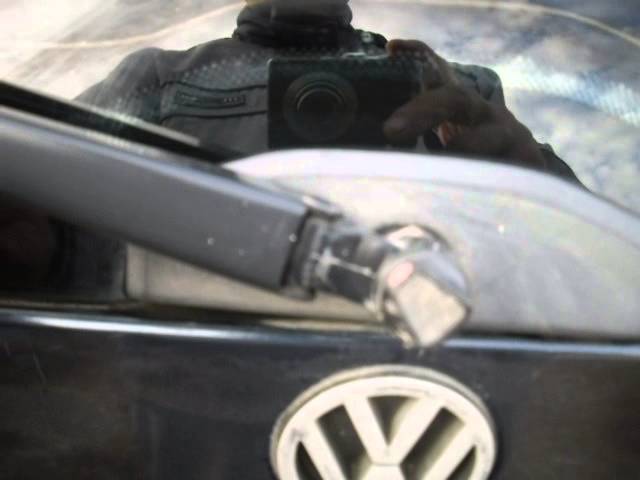 Профилактика трапеции стеклоочистителя Volkswagen Passat B5, 1,9 л, 1999 года