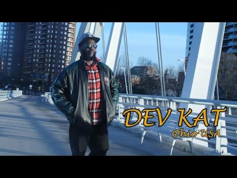 the-queen-senorita-|-official-music-video---dev-kat.