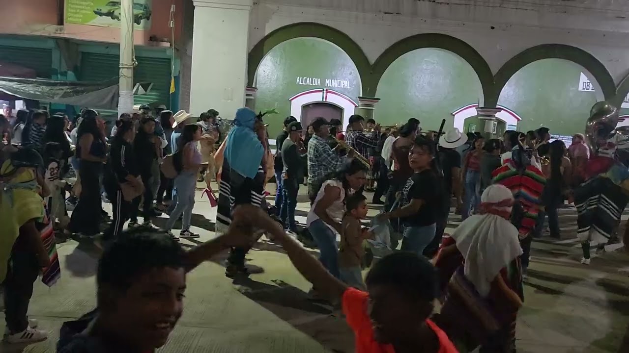 Carnaval en san Miguel ahuehuetitlan oaxaca 2026