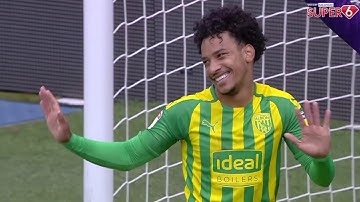 Passes like Ozil, dribbles like Neymar! | Matheus Pereira is an #EFLWonderkid