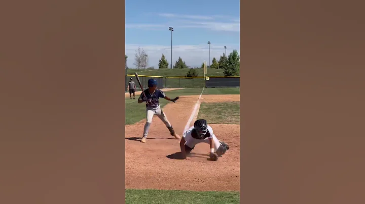 Yo what a play!… #baseball - DayDayNews