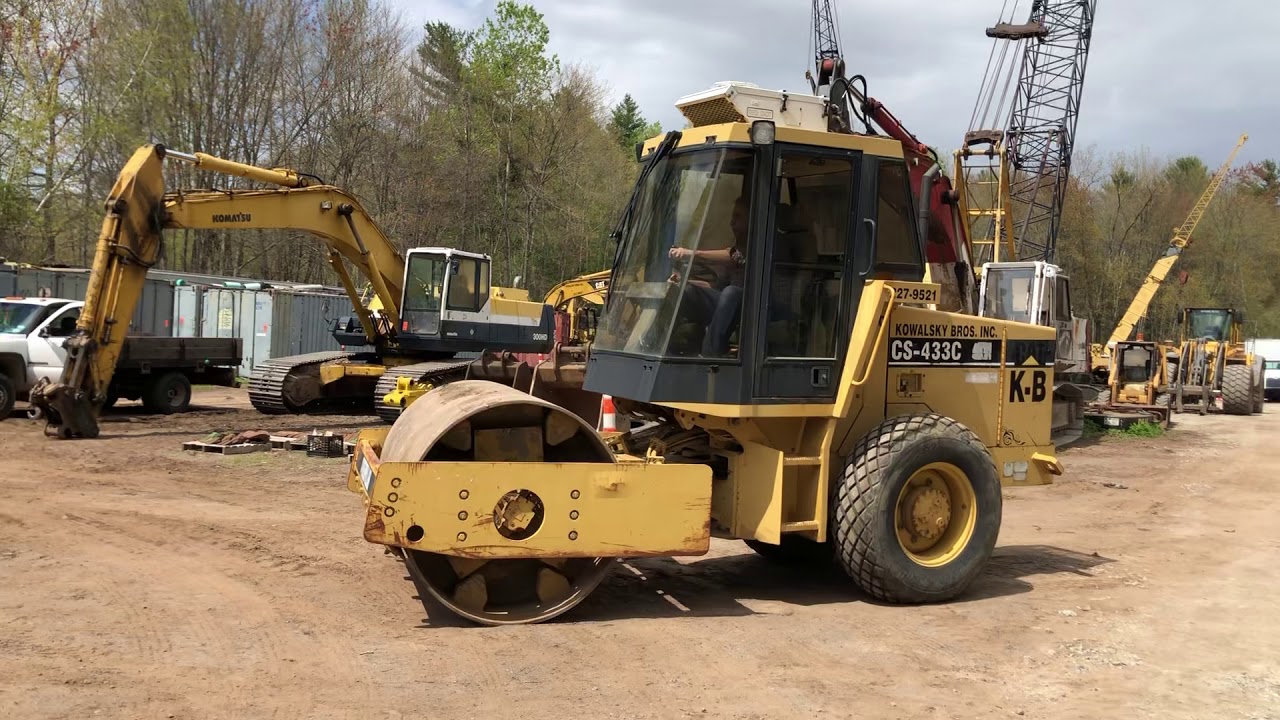 CAT CS433C Compactor - YouTube