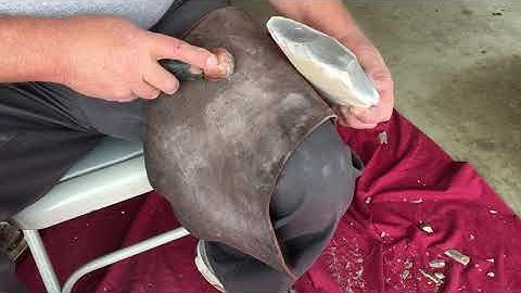 Flintknapping a Georgetown half nodule 1/6