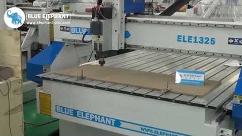 BLUE ELEPHANT 1325 cnc router 3 axis Italian spindle engraving on MDF