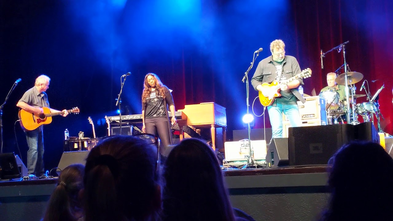 Don't Let Our Love Start Slippin' Away Vince Gill YouTube