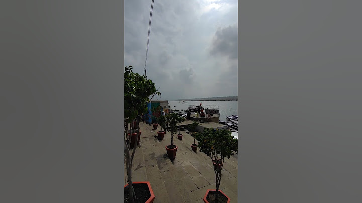 Kashi: The City Where Gods Walk – Feel the Flow 🌺📿Divine Morning walk on Ganga Ghats – Varanasi 🇮🇳✨
