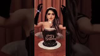 Selamat ulang tahun untuk diri saya yang ke 25 tahun ini , terima kasih untuk orang” yang mendukung