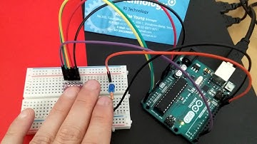 Arduino Uno 로 APDS-9960 제스쳐 센서를 사용해 주변광 차단시 LED 점등시켜보기