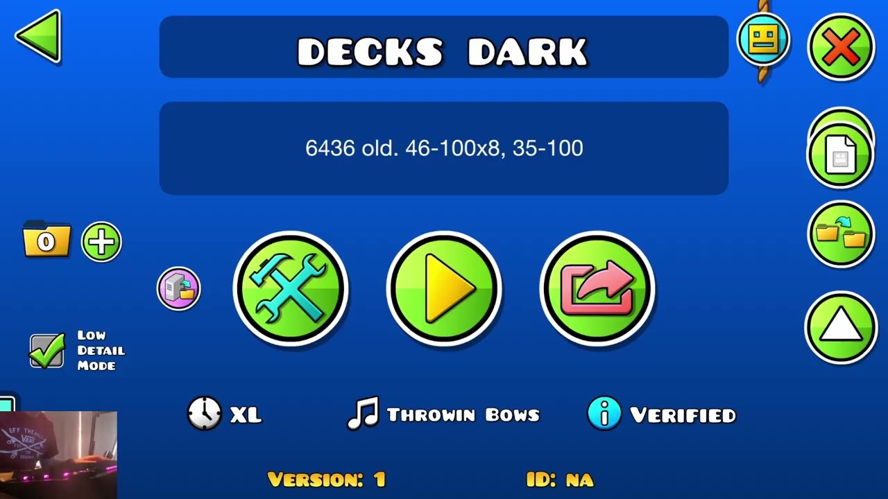 Decks Dark late gameplay