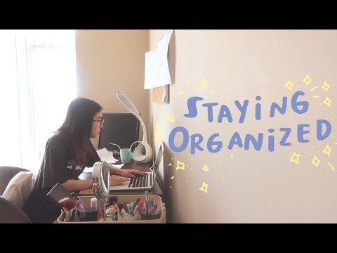 How I'm Staying Organized! (a Uni Vlog)