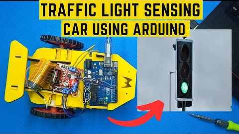 Automatic Traffic Light Sensing Car Using Arduino and  OpenCV || Arduino Project
