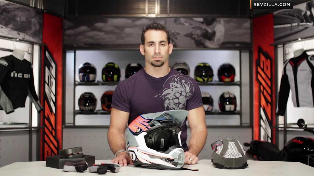 6D ATR-1 Helmet Review at RevZilla.com