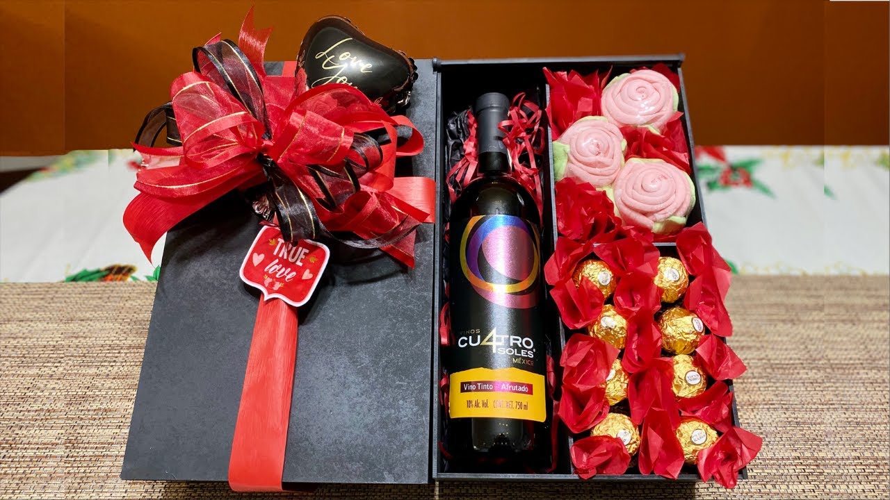 Caja regalo San Valentin, chocolates, cava, vino, peluches