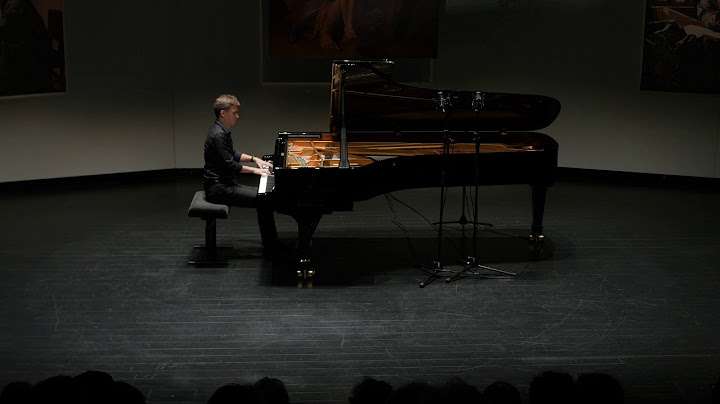 Vyacheslav Gryaznov plays Rachmaninov Moments Musicaux Op. 16