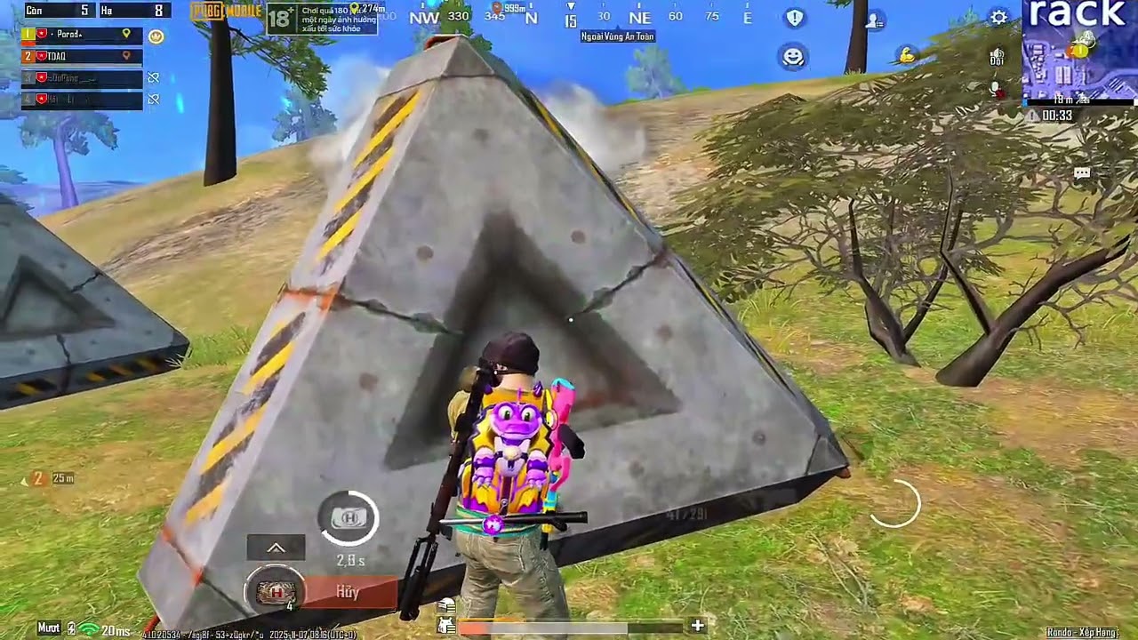 PUBG Mobile: Khoảnh Khắc Đi Bo Lấy Top 1 Không Tưởng Khi Liên Tiếp Bị NÉ..........