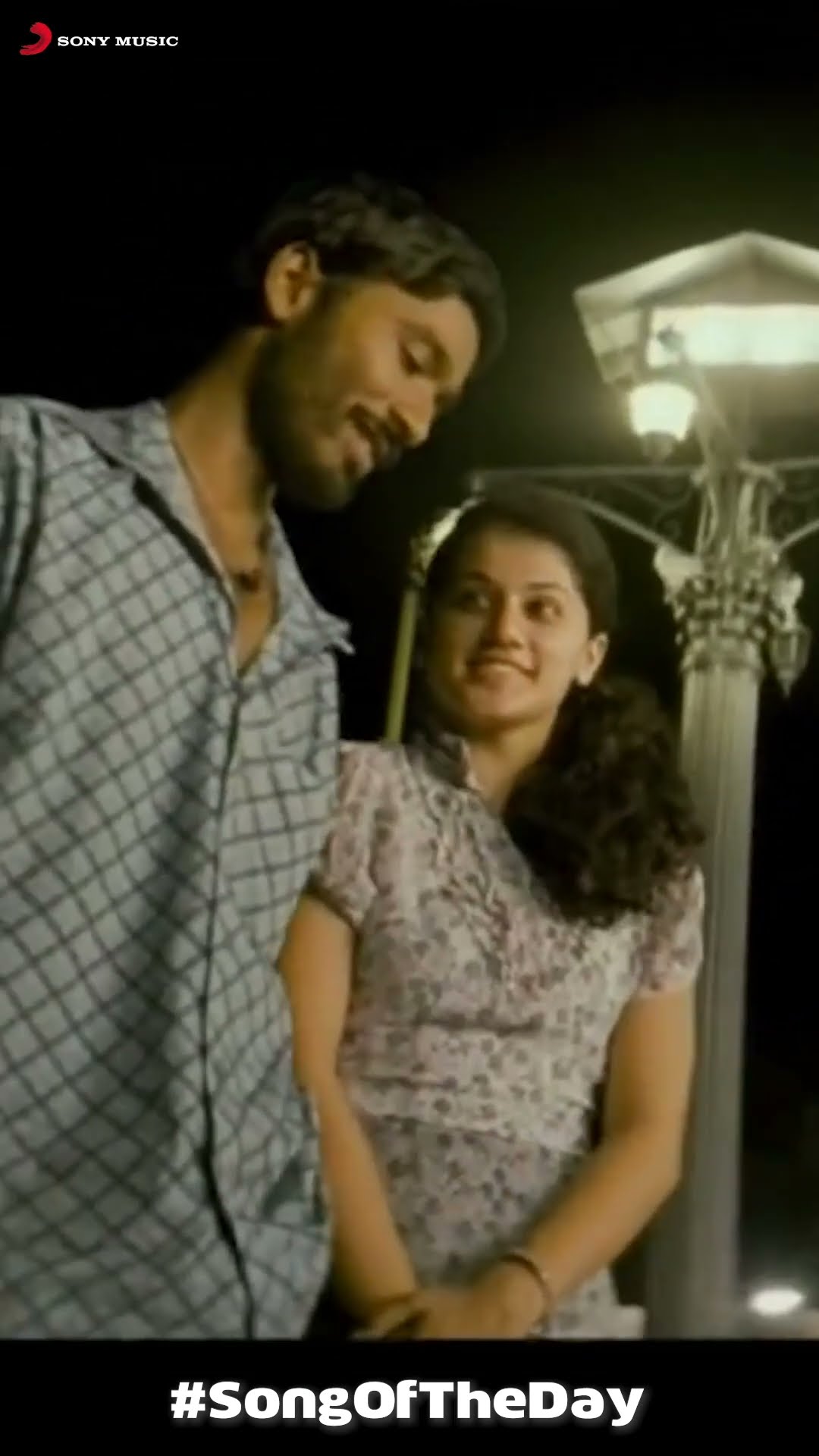 Aadukalam - Ayyayo | Dhanush | G.V. Prakash Kumar