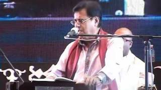 Video thumbnail of "Jagjit Singh - Gulon Mein Rang - Tribute - Faiz Ahmed Faiz 1911 - 2011"