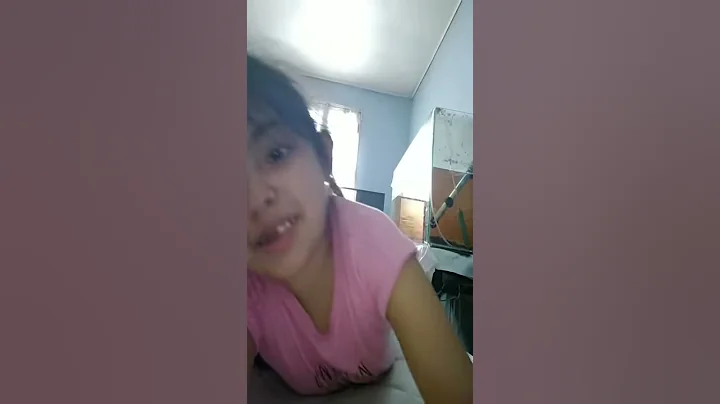 Rosa ase su primer video