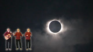 It Is No Secret What God Can Do along with the Total Solar Eclipse by Bird Youmans chords