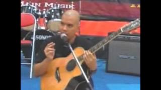 Ahmad Dhani – Instrumen Guitar Mudah Menciptakan Lagu