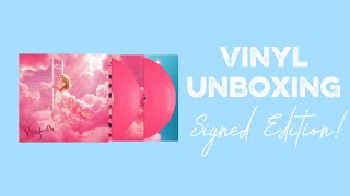 Megan Moroney - Cloud 9 - Signed Vinyl Unboxing