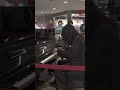 不審者が突然弾き出したラ・カンパネラがヤバいw【ストリートピアノ】
