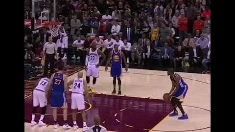 Crowd chants "Russell Westbrook" while Kevin Durant shoots free throws (Game 4)