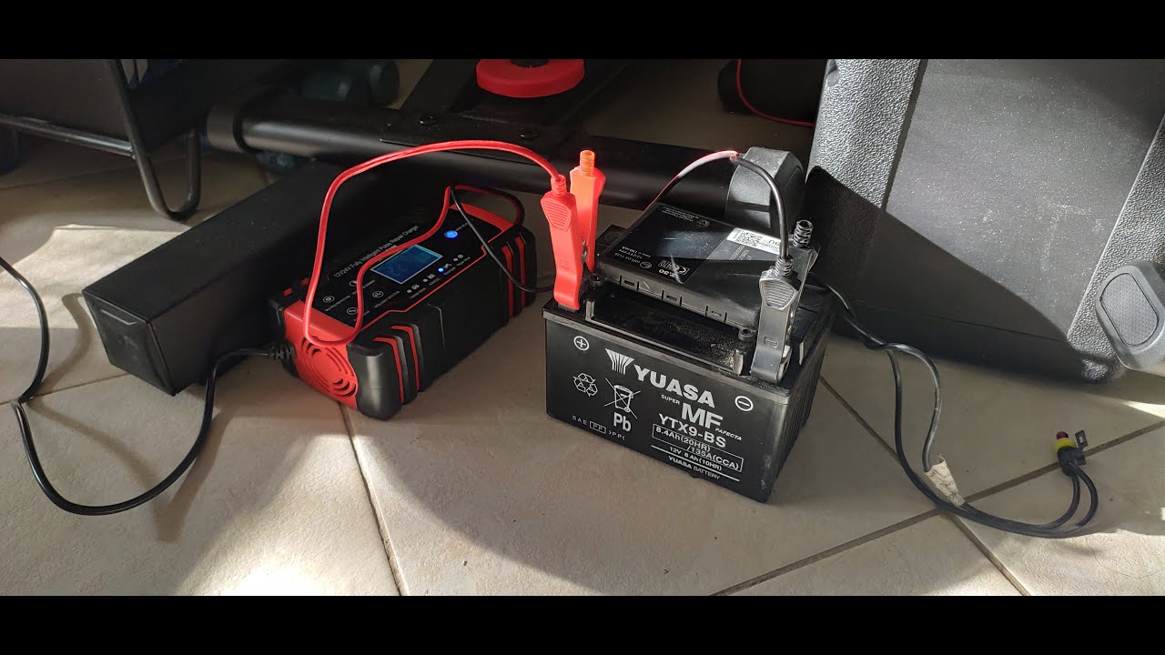 Recensione carica batterie per auto e moto YouTube