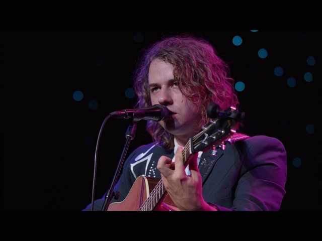 Kevin Morby - Beautiful Strangers (Live on KEXP) class=