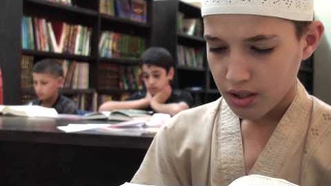 تلاوة الشيخ الطفل محمد اشرف عاصي - سورة العلق