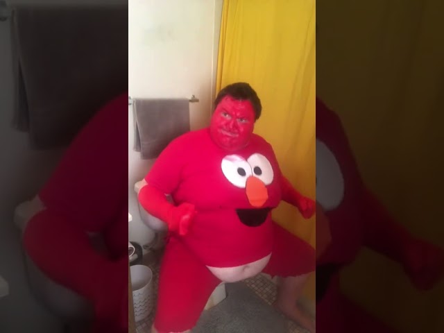 Elmo! Elmo! Poop! Poop! Poop! class=