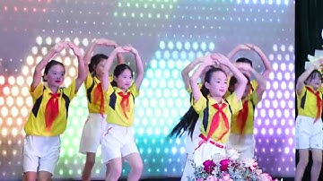 Tốp nhảy  học sinh trường Tiểu học Hương Canh A -Thiếu nhi làm theo lời bác.