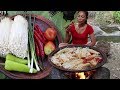 Mushroom Curry with Tomatoes and Peppers - Mushroom recipes for Lunch food ideas & eater Ep 19