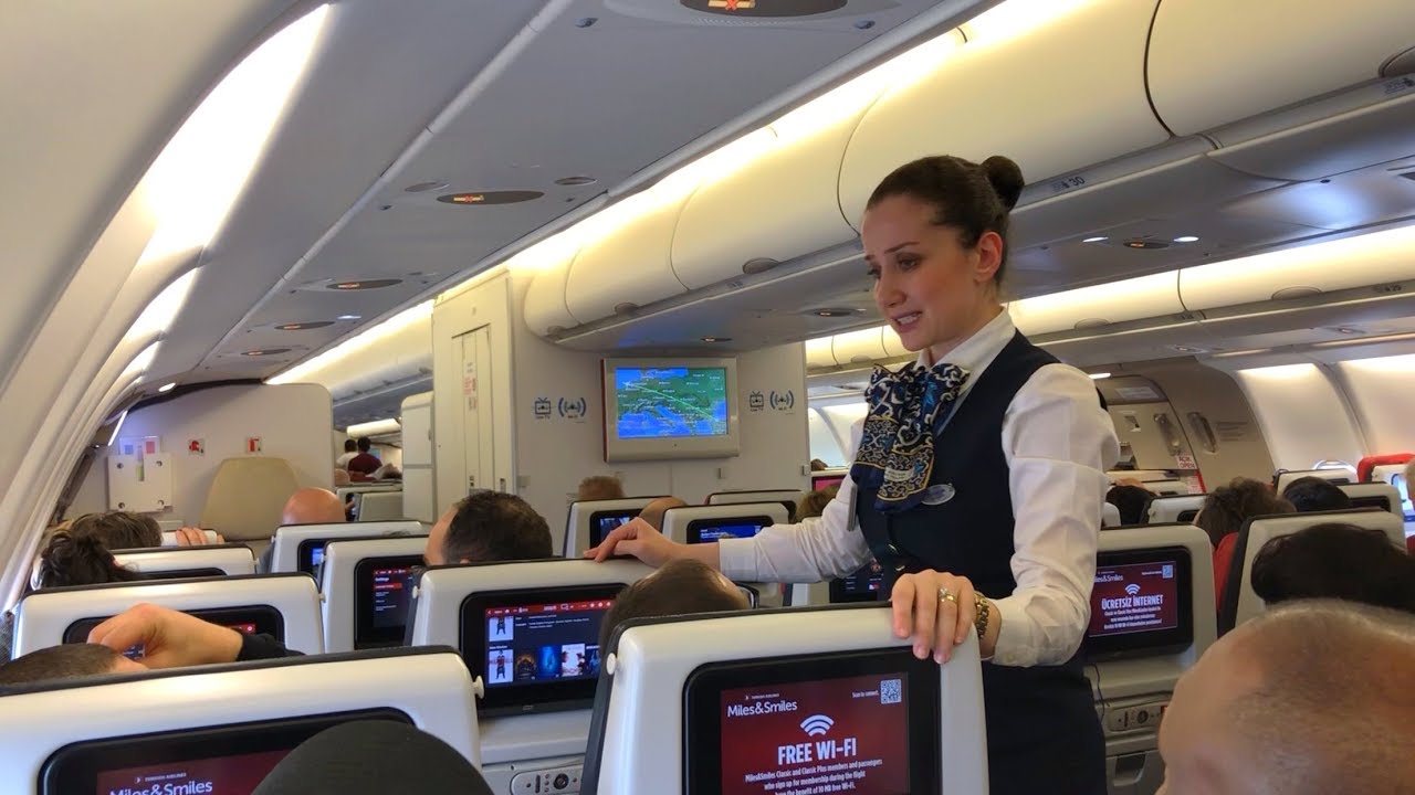 Turkish Airlines Airbus A330 300 Economy Class Amsterdam To Istanbul