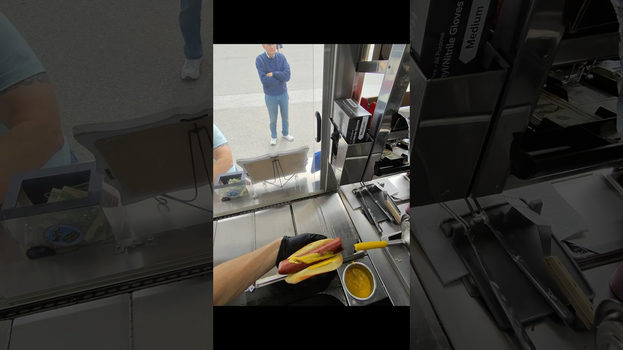 Легко заказать в День колбасы! 