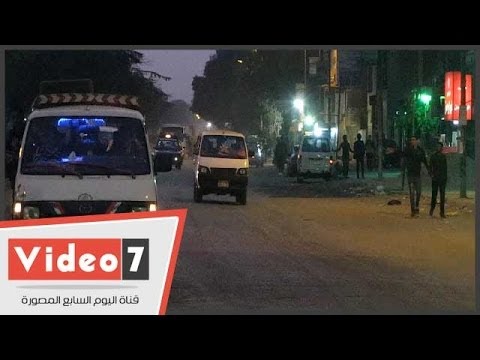 بالفيديو الأمن يفتح شارع جسر السويس أمام السيارات من اتجاه واحد