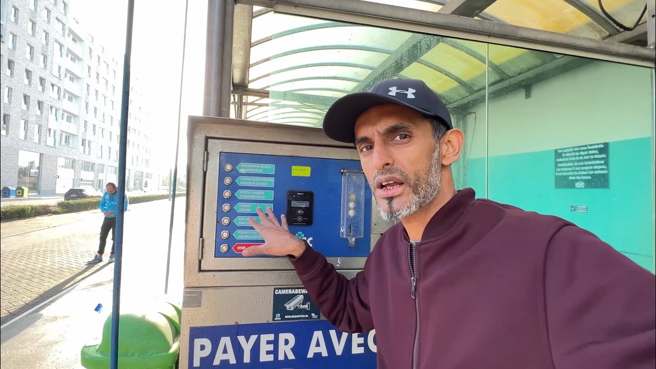 Self Car washing station in Belgium