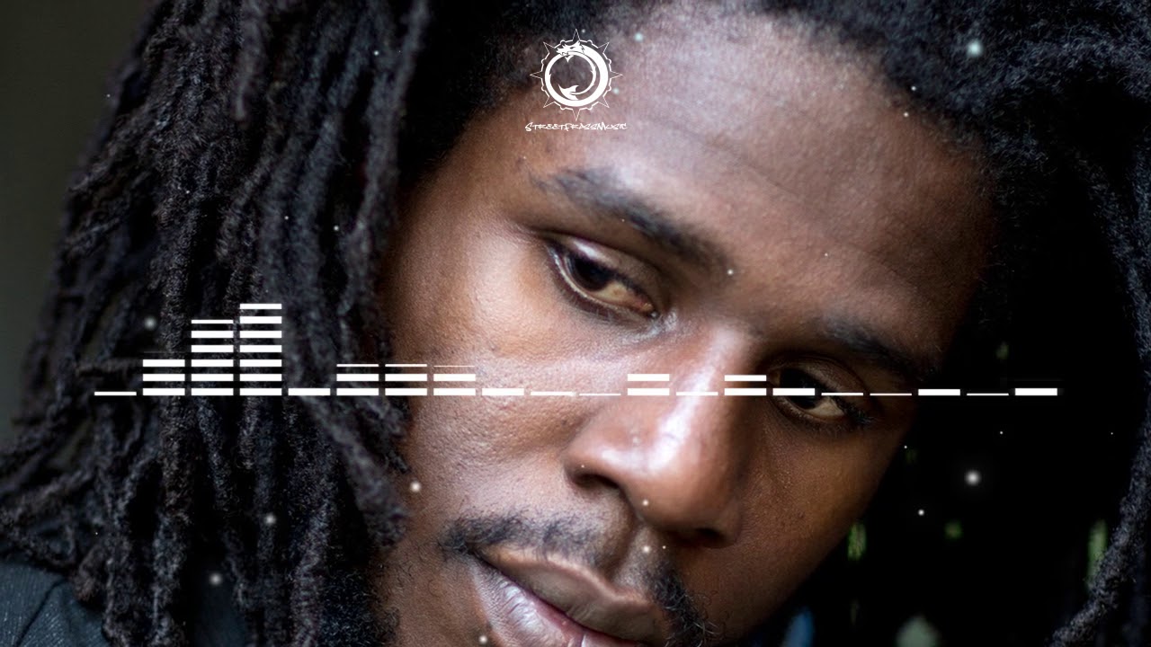 Chronixx - Prayer - December 2017 adlı videoyu YouTube'da izle Chronixx - Prayer - December 2017 adlı videoyu YouTube'da izle