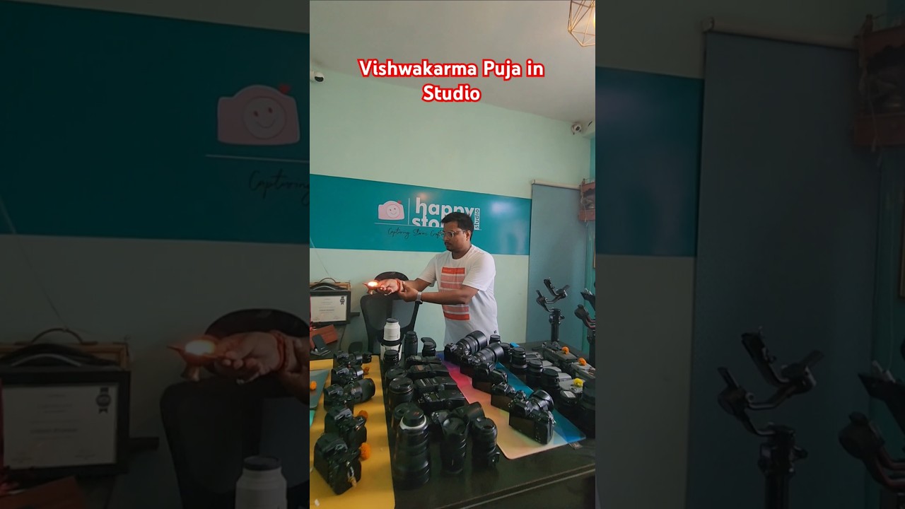 Vishwakarma puja in Studio🙏❤️#happyvishwakarmpuja #camera #weddingphotography #gadgets #cameragear