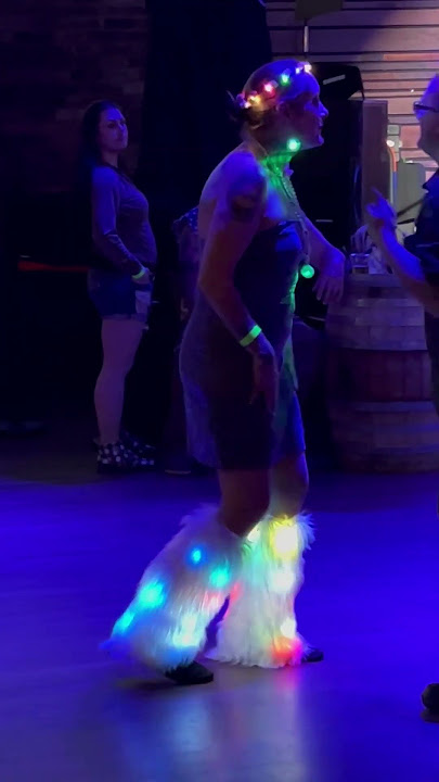 Keeping Portland Weird #portland #ponderosa #girl #dancers