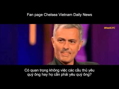 Video: José Mourinho Nettowaarde: Wiki, Getroud, Familie, Trou, Salaris, Broers en susters