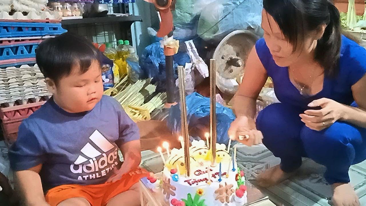 Đồ Chơi Trẻ Em Bé Pin Tặng Qùa Cho Mẹ 20 10 ❤ PinPin TV ❤ Baby Toys Gift for Moon - YouTube