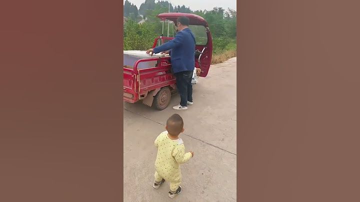 When I heard the bun seller coming, I ran away#funny#Cutebaby