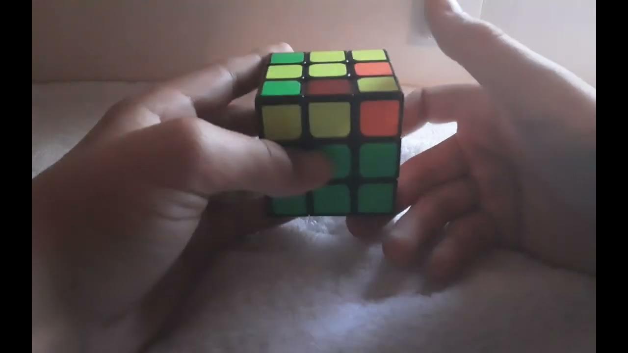 Comment Faire Un Rubik's Cube 3x3x3 Debutant Video comment faire un rubis cube 3x3x3 pour débutant? - YouTube
