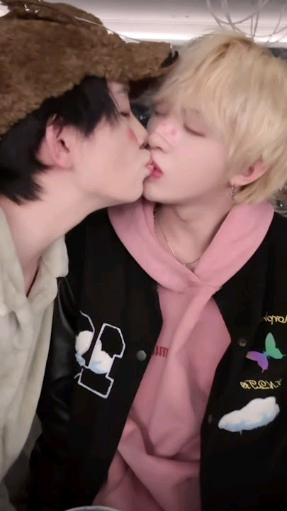 Good night kiss | Haohao and Nienie | Gay couple👬🏻💕 #bl #boyslove #haohaonienie