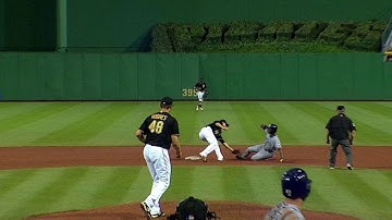 SD@PIT: Cervelli throws out Upton at second